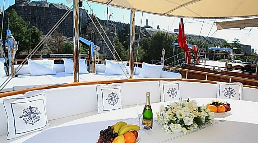 Bodrum-kiralik-tekne-gulet-yat-7