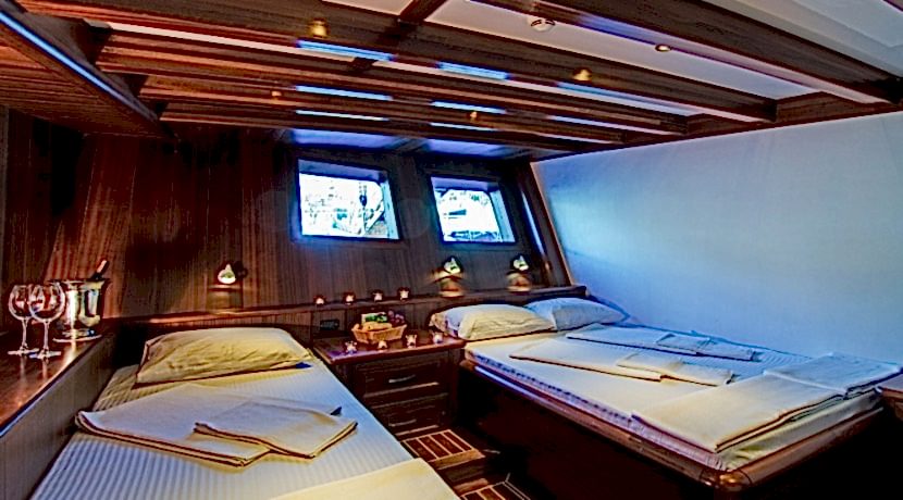 HB YACHT - BB2