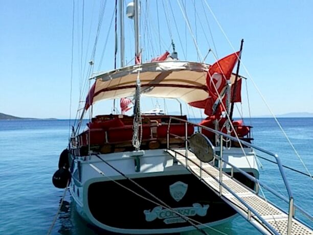 bodrum-mavi-yolculuk-tekne-kiralama-1
