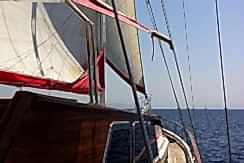 bodrum-mavi-yolculuk-tekne-kiralama-19