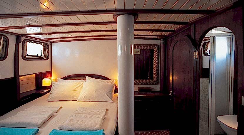 bodrum-mavi-yolculuk-tekne-kiralama-30