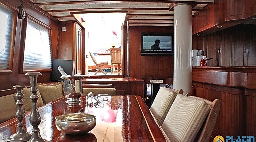 Marmaris Kiralık Deluks Gulet Yat 15