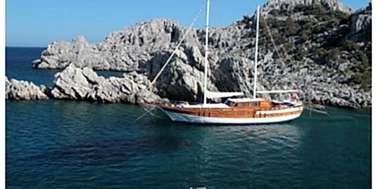 Kiralık 6 Kabin Ucuz Gulet Yat Azra Deniz