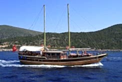 mavi-tur-kiralik-yat-9