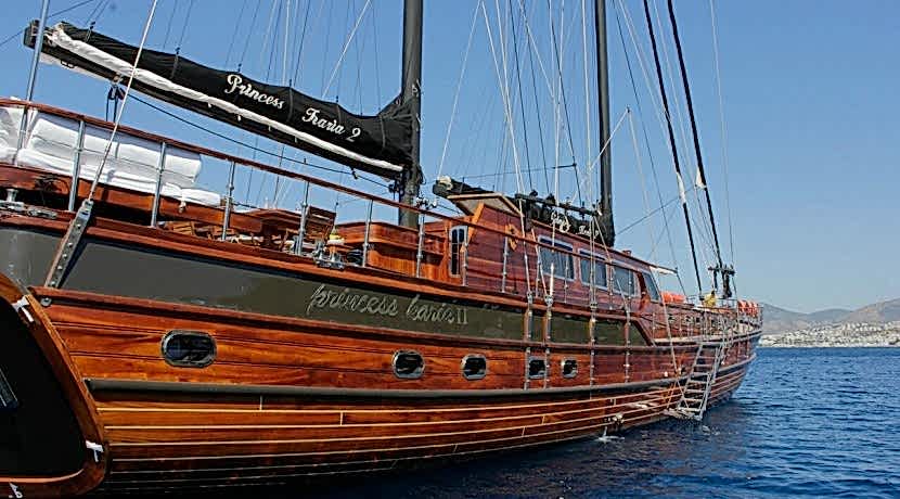 mavi-yolculuk-kiralik-tekne-7