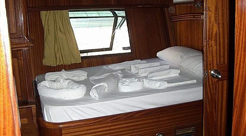 Kiralık 7 Kabin Gulet Yat 18