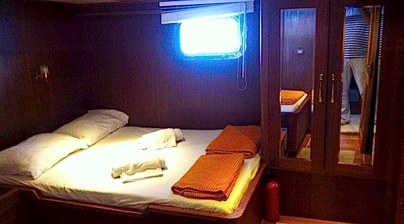Kiralık Tekne Marmaris 10